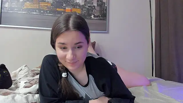 LunaWines online show from March 15, 5:15 pm