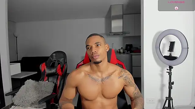 TROYWESLY- online show from May 21, 11:23 pm