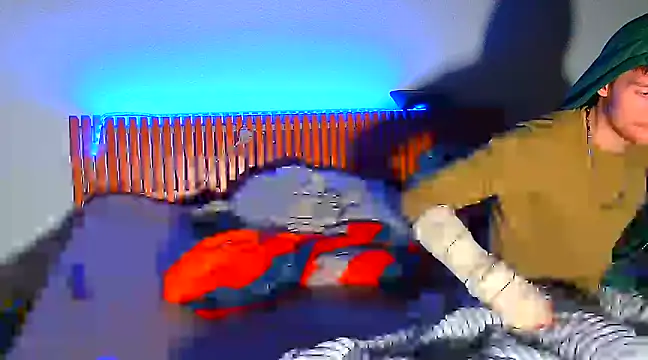 Snapshot of emma_neko chatting on March 16, 2:33 pm emma neko online show from March 16, 2:33 pm