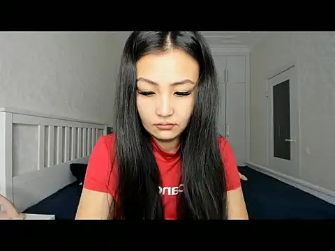 Snapshot of Missykitty01 chatting on September 23, 12:02 am Missykitty01 online show from September 23, 12:02 am