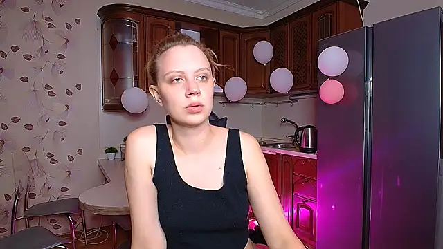 Snapshot of SexyNadi chatting on September 14, 6:45 am SexyNadi online show from September 14, 6:45 am