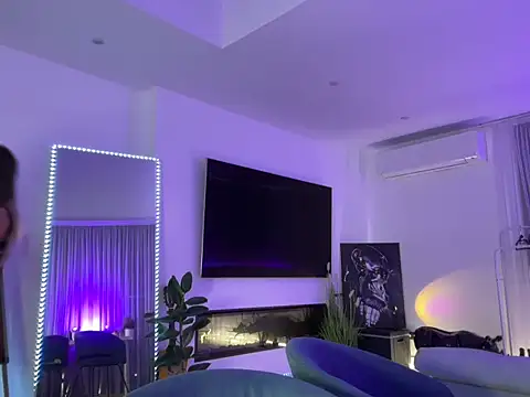 Snapshot of Mika_Miller chatting on September 12, 7:14 pm Mika Miller online show from September 12, 7:14 pm