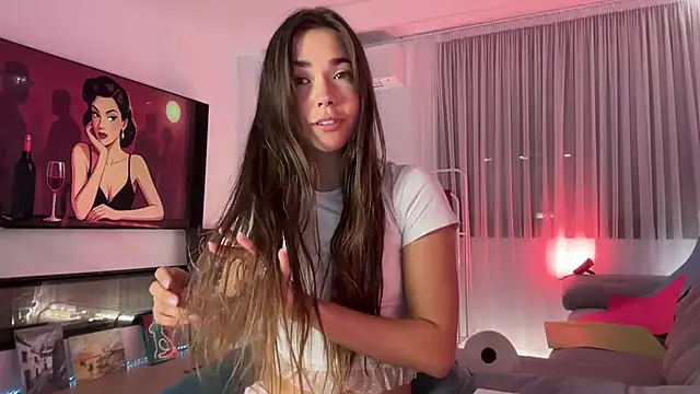 Snapshot of Mika_Miller chatting on September 13, 11:59 pm Mika Miller online show from September 13, 11:59 pm