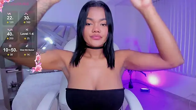 Snapshot of madisson_davon chatting on January 15, 2:46 pm madisson davon online show from January 15, 2:46 pm