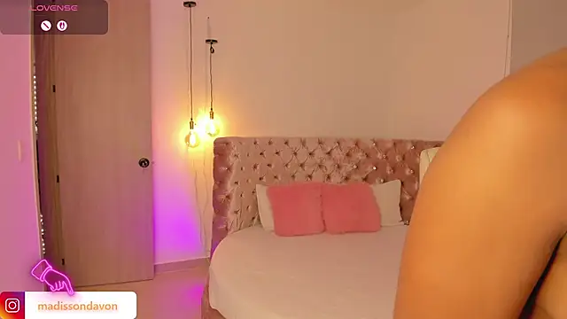 madisson davon online show from March 21, 10:57 pm