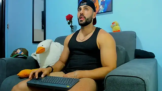 ETHAN ROX online show from February 4, 8:38 pm