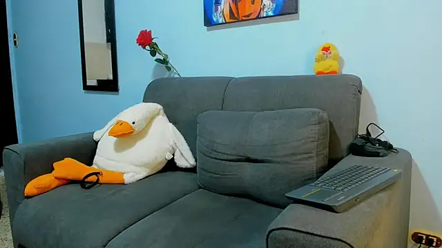 ETHAN ROX online show from February 14, 9:10 pm