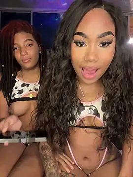 Lya-Kasandra online show from January 9, 1:39 am