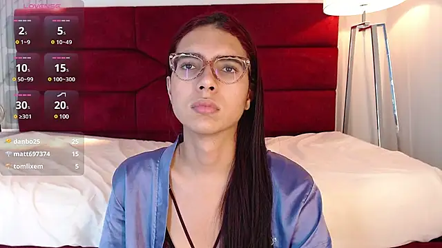 sara saenz99 online show from January 24, 10:41 pm