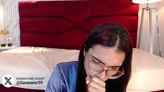 sara saenz99 online show from March 7, 10:43 pm