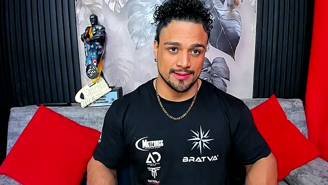 MikeEstevess online show from February 3, 7:35 am