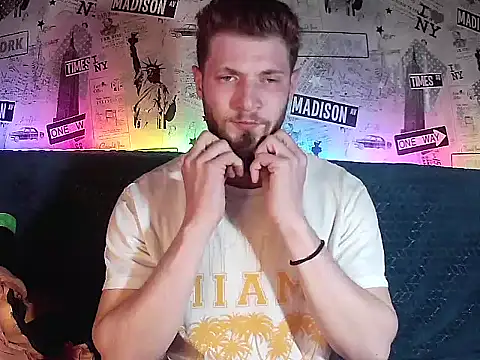 jimmyy  online show from March 17, 3:26 pm