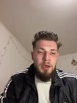 jimmyy  online show from March 22, 8:45 pm