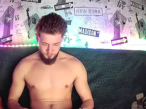 jimmyy  online show from March 24, 7:08 pm