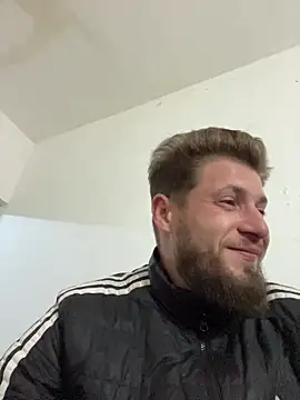 jimmyy  online show from April 13, 8:14 pm