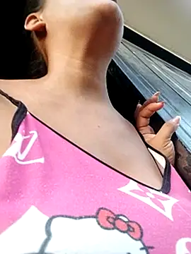Andreita 95 online show from May 4, 10:55 am