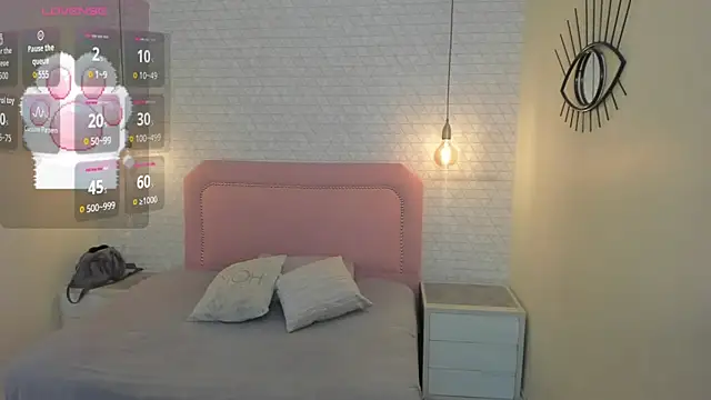 Kittytimberlake online show from April 15, 1:07 pm