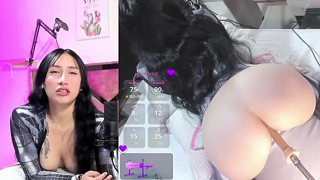 lili moonn online show from October 24, 11:06 am