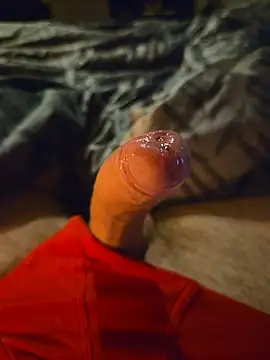 Snapshot of ruffuuss chatting on January 8, 10:45 pm ruffuuss online show from January 8, 10:45 pm