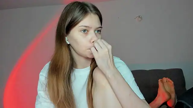 Snapshot of chansetolove chatting on February 12, 7:36 am chansetolove online show from February 12, 7:36 am