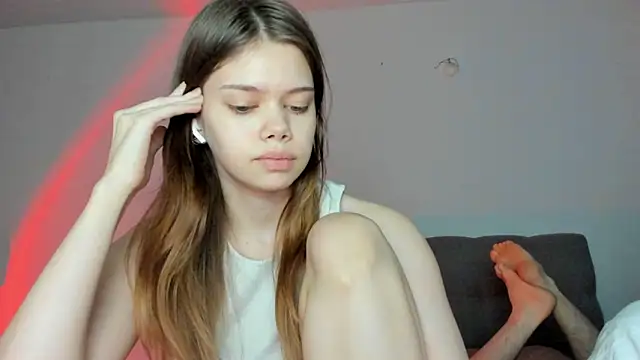 Snapshot of chansetolove chatting on February 14, 8:44 am chansetolove online show from February 14, 8:44 am