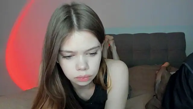 Snapshot of chansetolove chatting on February 23, 3:53 pm chansetolove online show from February 23, 3:53 pm