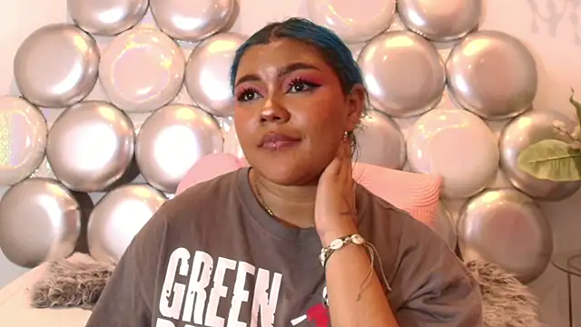 cherry chel online show from September 24, 9:12 am