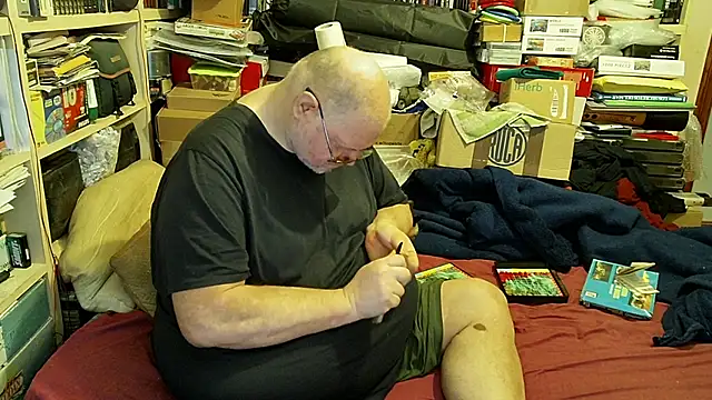 hadeszeuss2 online show from January 27, 5:37 pm