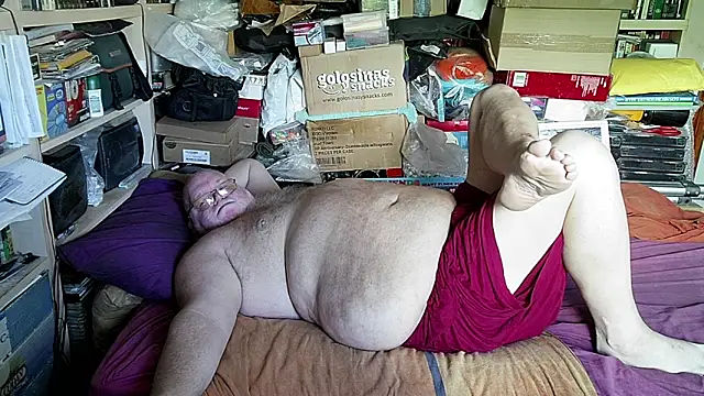 hadeszeuss2 online show from September 10, 3:23 pm