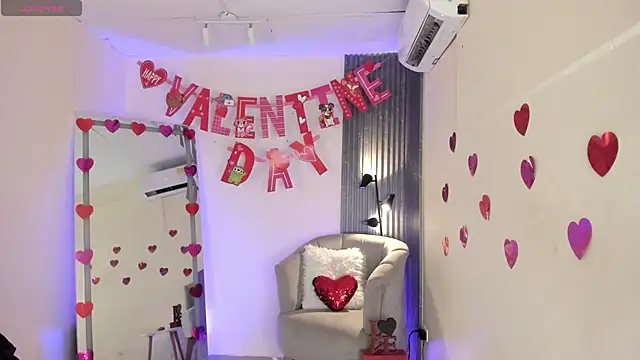 emma alice  online show from February 15, 11:17 am