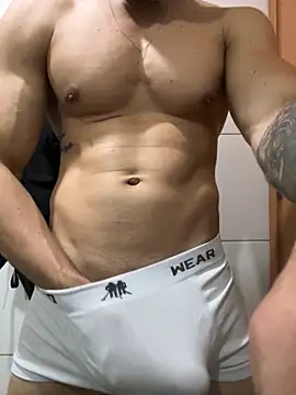 Lb20gostoso online show from October 2, 4:30 am