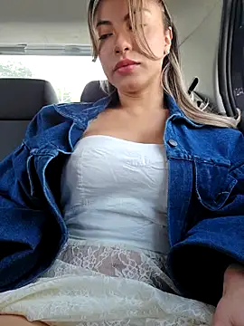 Karen San Miguel online show from February 2, 7:14 pm