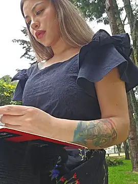 Karen San Miguel online show from March 11, 5:35 pm