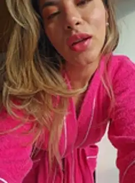 Karen San Miguel online show from October 13, 9:37 pm