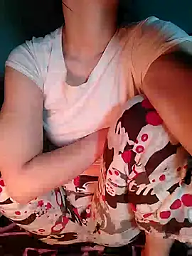 Snapshot of misu09 chatting on December 17, 4:23 am misu09 online show from December 17, 4:23 am
