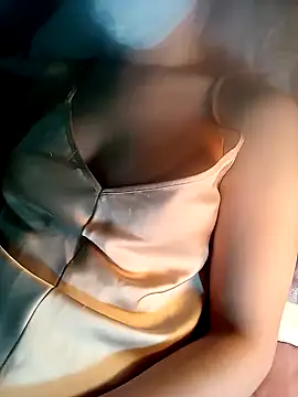 Snapshot of misu09 chatting on February 2, 6:10 pm misu09 online show from February 2, 6:10 pm