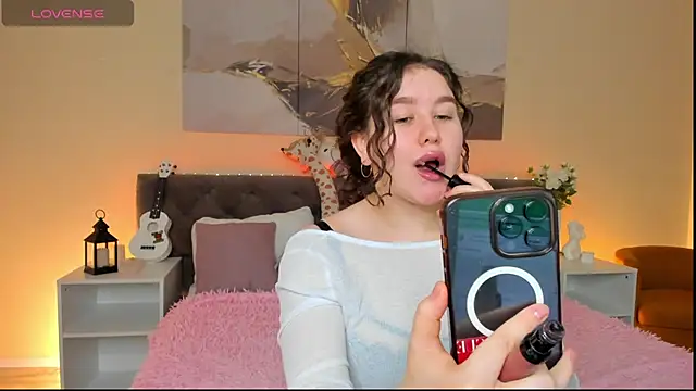 Ariella Sol online show from January 30, 1:11 am