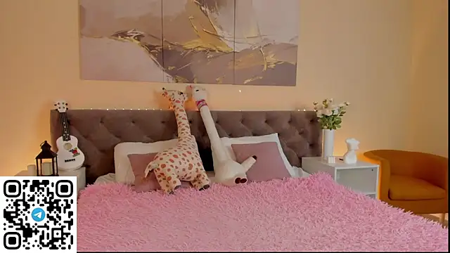 Ariella Sol online show from March 23, 1:09 am