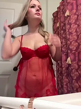 LoveShae  online show from December 21, 3:30 pm