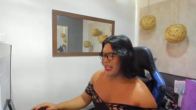 Margoth Montilla online show from February 13, 5:44 pm