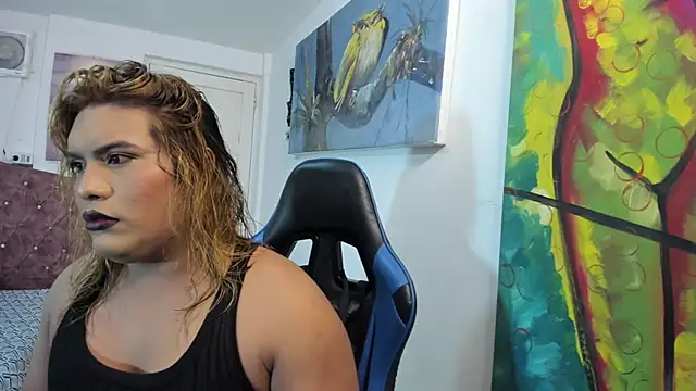 Margoth Montilla online show from January 15, 2:43 pm