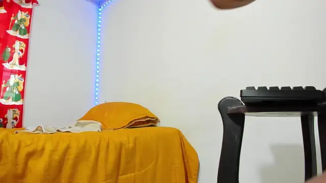 Anahi Cruz7 online show from December 19, 5:08 pm