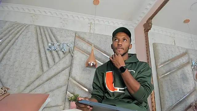 JamesParck online show from February 19, 6:21 pm