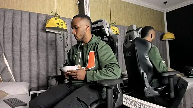 JamesParck online show from March 26, 11:54 pm