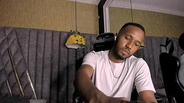 JamesParck online show from March 31, 10:54 pm