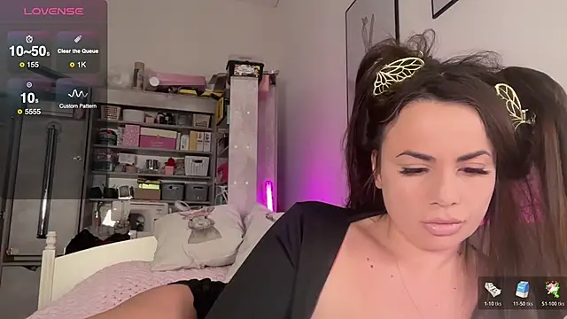 MyPhoenix online show from November 15, 5:49 am