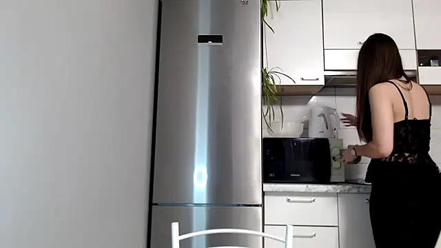 Snapshot of SierraSky_ chatting on February 22, 6:08 pm SierraSky online show from February 22, 6:08 pm