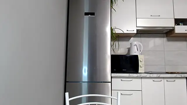 Snapshot of SierraSky_ chatting on March 7, 6:11 pm SierraSky online show from March 7, 6:11 pm