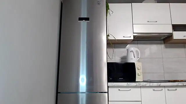 Snapshot of SierraSky_ chatting on October 6, 5:10 pm SierraSky online show from October 6, 5:10 pm