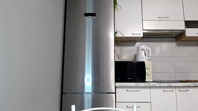 Snapshot of SierraSky_ chatting on October 9, 5:11 pm SierraSky online show from October 9, 5:11 pm